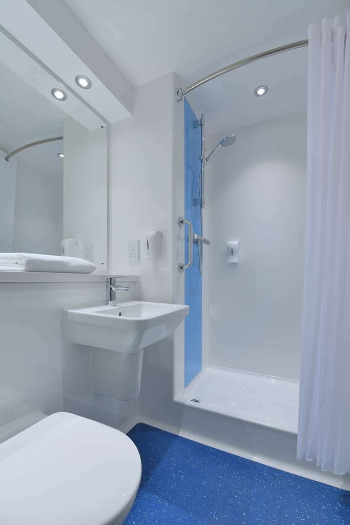 לייסטר Travelodge Lutterworth חדר תמונה